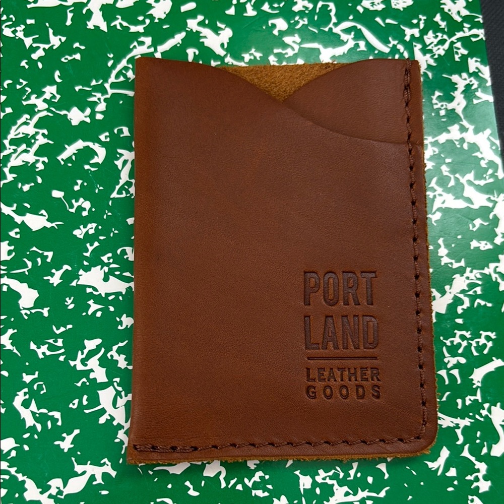 NWOT Portland Leather Brown Card Holder